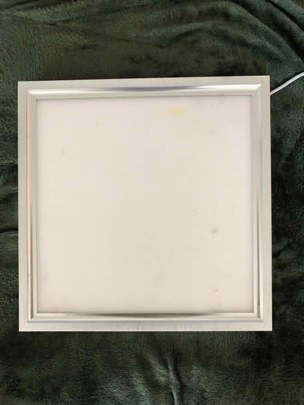 Photo of free Small light box (Edgeside BB4) #1
