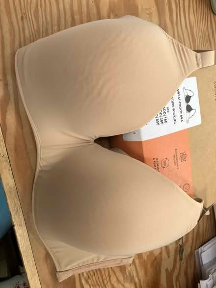 Photo of free Modibodi Ladies Bra (36E - 38E) (Frome (Central) BA11) #2