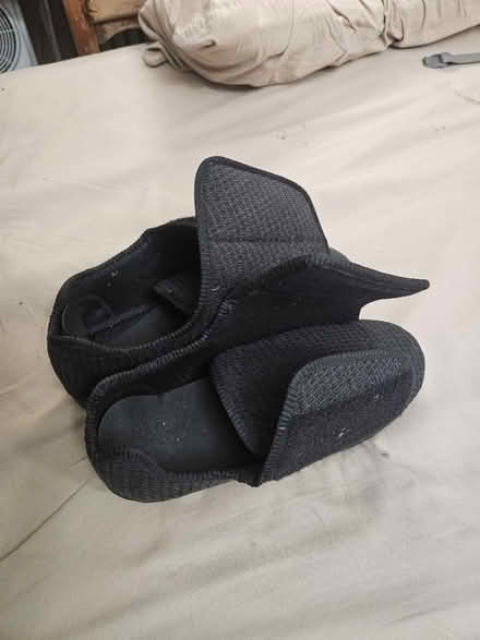 Photo of free Velcro shoes for swollen feet (65 Gifford Ave, Pok, NY) #1
