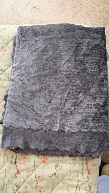 Photo of free 2 bed covers (Surrey Quays SE16) #2
