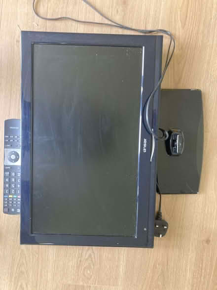 Photo of free Linsar 22LED504 22 inch television (New Marston OX3) #1