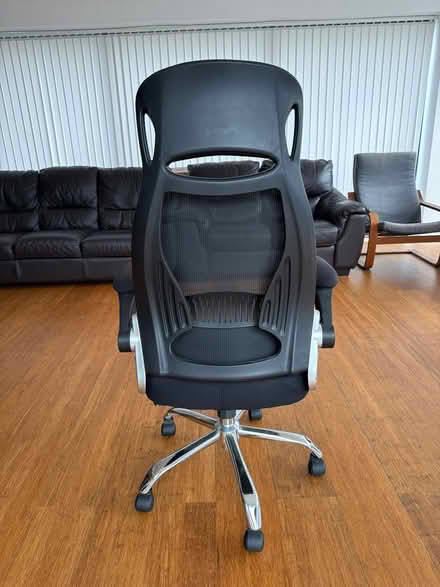 Photo of free Computer Chair (Hatfield) #3