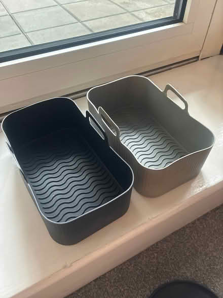 Photo of free Various kitchen and baking equipment (Wimbledon SW19) #3