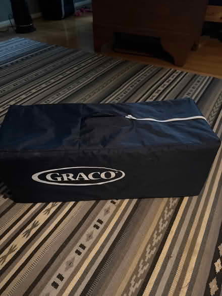 Photo of free Graco pack and play, barely used (Davidsonville- Spring Lakes) #3