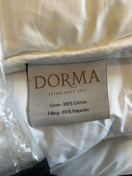 Photo of free 13.5tog single duvet (Brookvale, RG21) #2