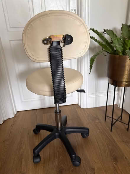 Photo of free Adjustable height swivel chair (Oakdale Poole) #3