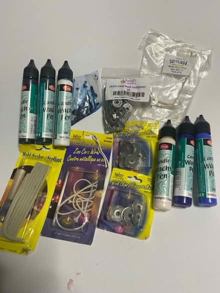 Photo of free Mixed bag of Crafting items (Mitcham CR4) #1