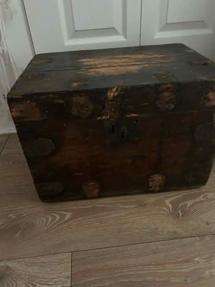 Photo of free Old chest (Bognor Regis PO21) #1