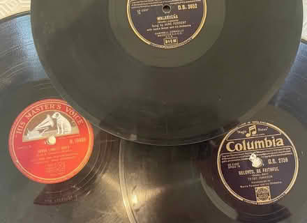 Photo of free 3 very old 78 records (Crystal Palace SE19) #2