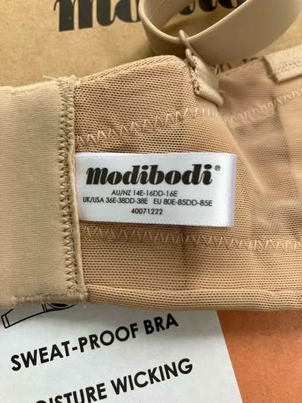 Photo of free Modibodi Ladies Bra (36E - 38E) (Frome (Central) BA11) #3