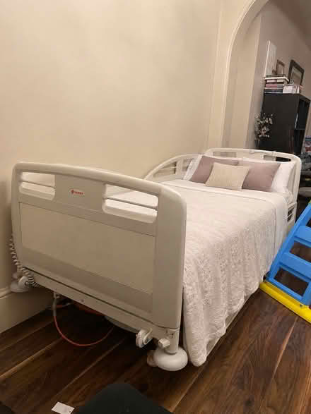 Photo of free Hospital bed (Wanstead IG4) #1
