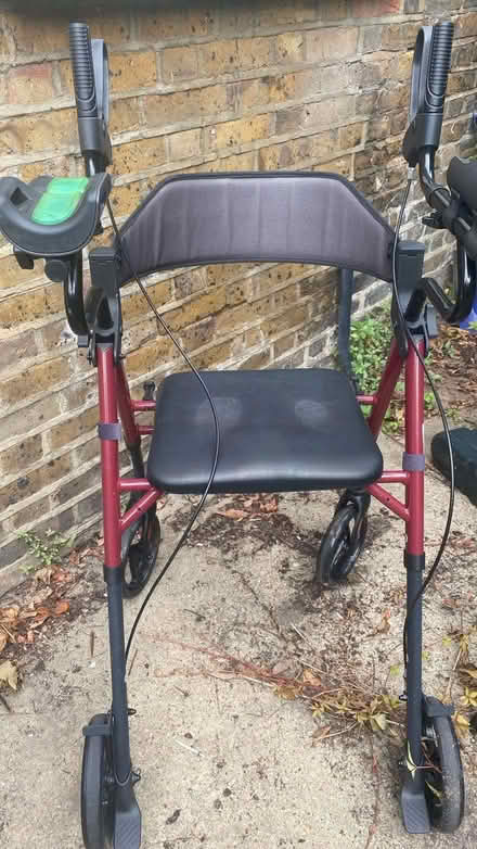 Photo of free walker rollover for elderly (Clapham Junction SW11) #1