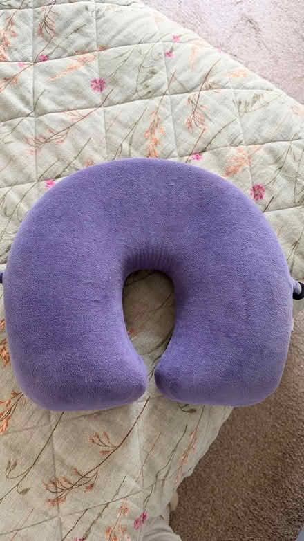 Photo of free Neck pillow (Surrey Quays SE16) #1