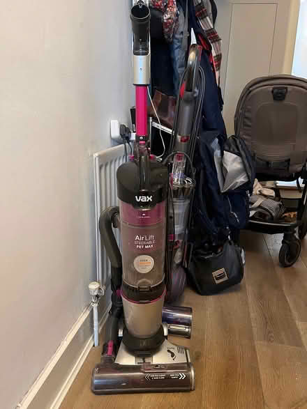 Photo of free Vax vacuum cleaner (Acton/Askew Road) #1