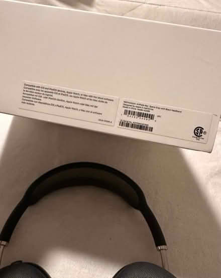 Photo of free Apple airpods max (Atlanta) #4