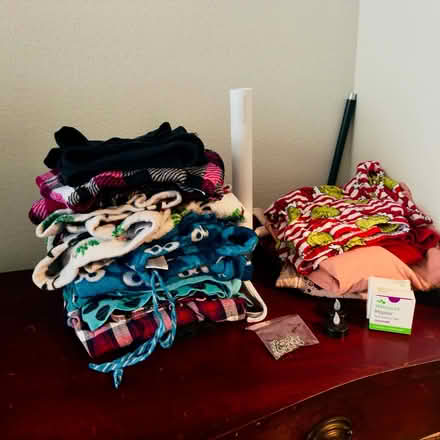 Photo of free Lot of mixed items (Boulder Ridge Apartments) #2