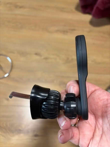 Photo of free Magnetic phone holder for car (Poplars SG2) #2