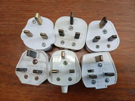 Photo of free 3-pin plugs (Kings Norton B38) #1