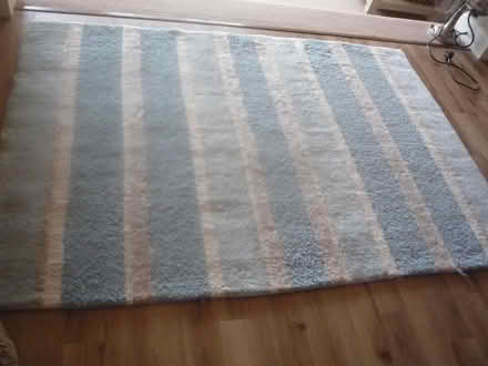 Photo of free Laura Ashley Rug (Watford WD19 4LJ) #3