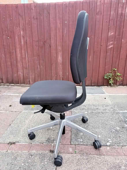 Photo of free Desk / office chair (Leicester Hamilton LE5) #2