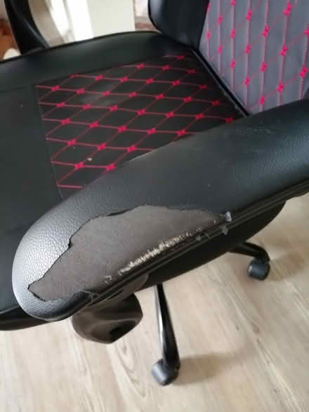 Photo of free Gaming Chair/office (TW8) #2