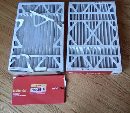 Photo of free Furnace filter(s) 16 x 25 x 4 (Hawthorne Hills in NE Seattle) #1
