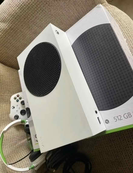 Photo of free Xbox series s (Atlanta) #3