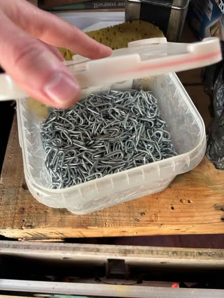Photo of free U staples / fencing staples (Stanley PH1) #1