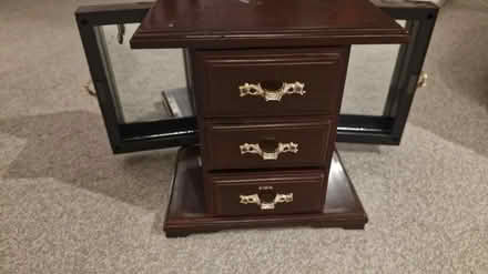 Photo of free Music jewelry box (no sound) (Surbiton KT5) #3