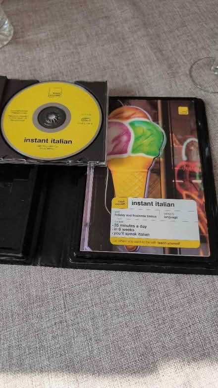 Photo of free Book and cd for learning Italian (Gorse Hill GU22) #2