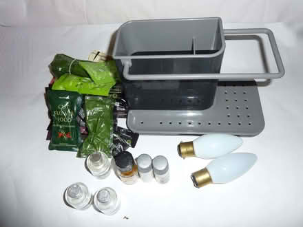 Photo of free utensil tidy, flower food, light bulbs and vaporiser essence (Kingsmead BA1) #2