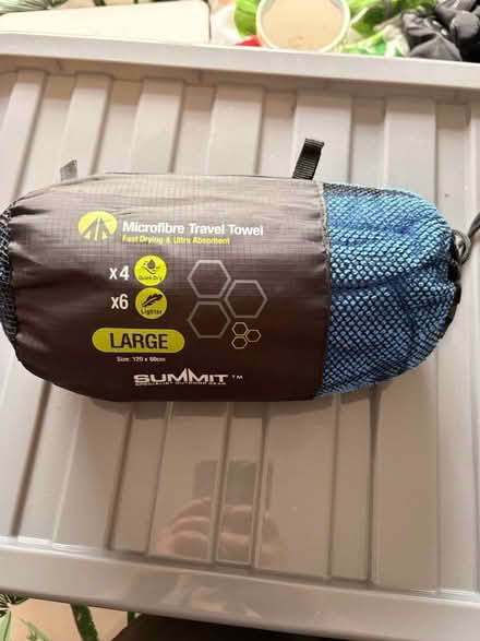 Photo of free Towel (Turnford EN10) #1