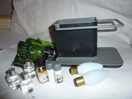 Photo of free utensil tidy, flower food, light bulbs and vaporiser essence (Kingsmead BA1) #1