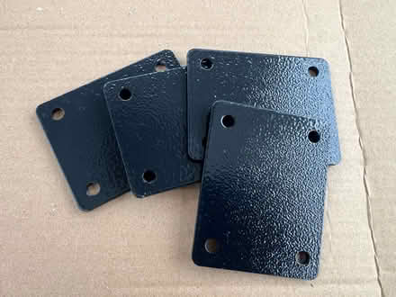 Photo of free Small metal plates (Hawthorne) #1
