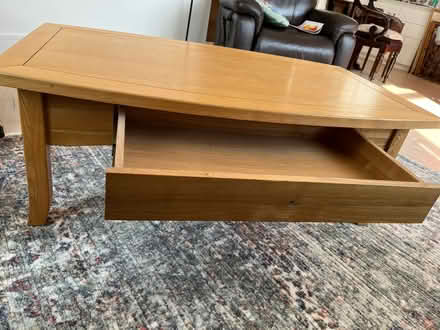 Photo of free Coffee table with drawer (Surbiton KT6) #4