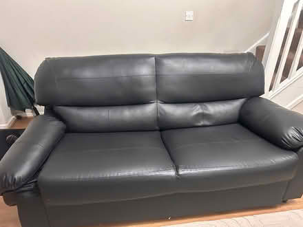 Photo of free sofa (Pr2 3ax) #1