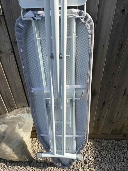Photo of free Ironing board in very good condition but needs repair (Cutteslowe OX2) #4