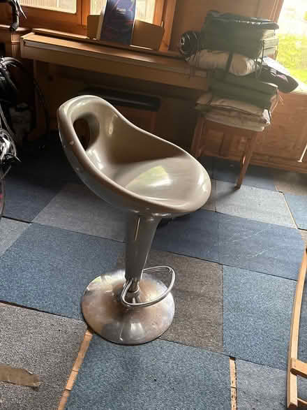 Photo of free Kitchen bar stools (Vigo Village DA13) #1