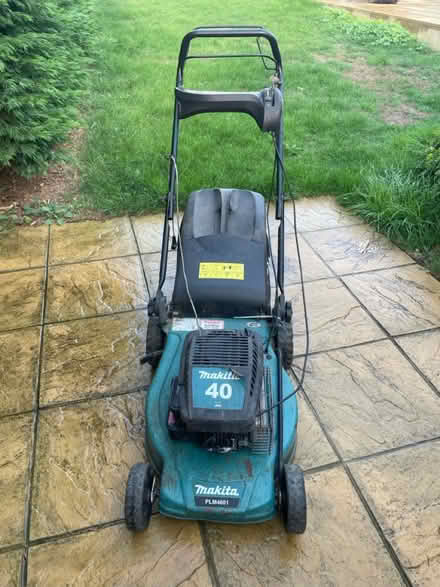 Photo of free Makita petrol lawnmower (Peacehaven BN10) #2