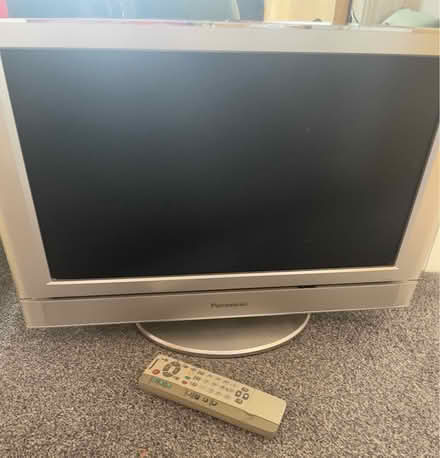 Photo of free TV Spares or Repair (Kidderminster DY10) #1
