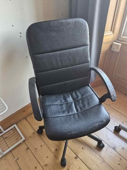 Photo of free Office chair (Lochend EH6) #1