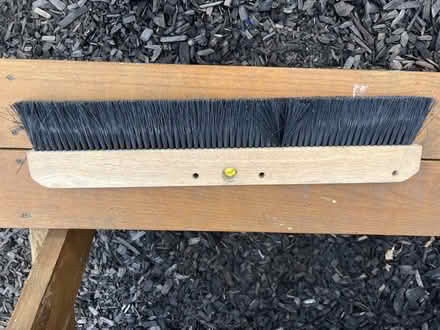 Photo of free broom brush (handle broke off) (Hawthorne) #1