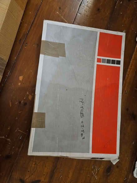 Photo of free LVT floor tiles - 2.3 square metres - new (Wandsworth Common SW11) #2