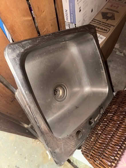 Photo of free Stainless steel sink (M1l1v7) #1