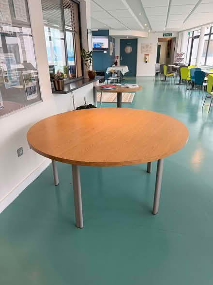 Photo of free Large round table (Dun Laoghaire) #1