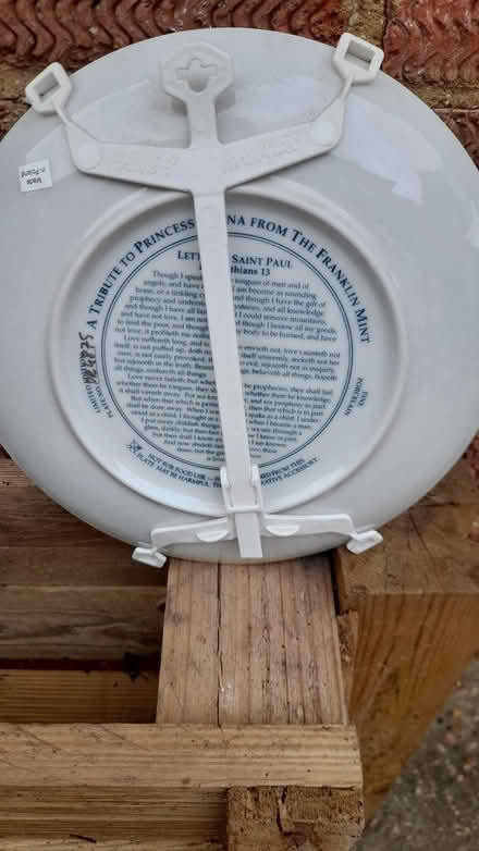 Photo of free Decorative plates (St. Albans) #3