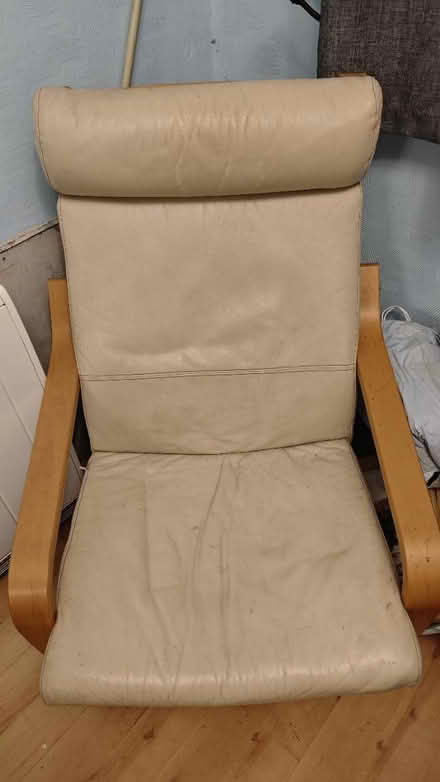 Photo of free White chair (Kinross KY13) #1