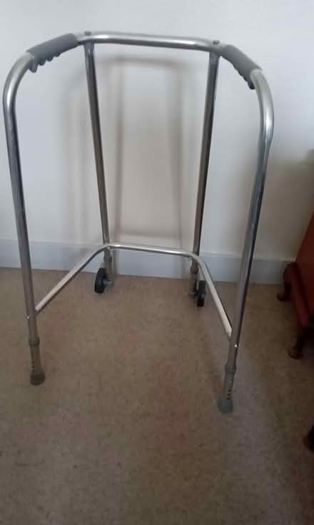 Photo of free Zimmer frame (Barnet EN4) #1