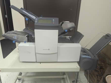 Photo of free Pitney Bowes Relay 2000 Folding (South Elmhurst office) #1