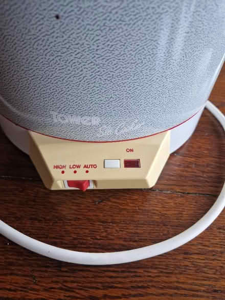 Photo of free Slow cooker (Sonning Common RG4) #2